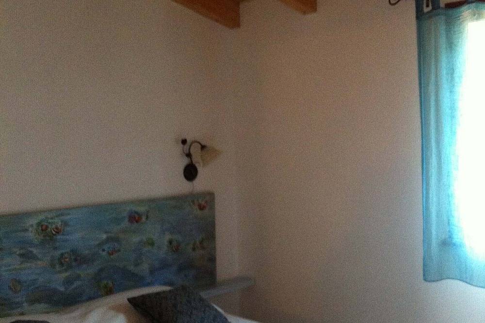 Ganze Wohnung, Elegante Villa mit Blick auf Cala Sinzias (P5833) in Cala Sinzias, Cagliari Provinz