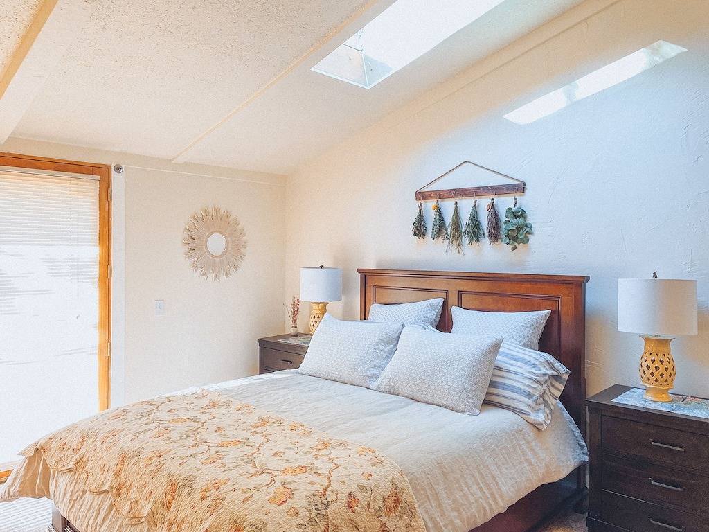 Red rock views ♦ Private access to the forestry ♦ The perfect romantic escape in Oak Creek, Oak Creek Canyon