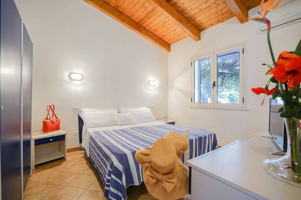Ganze Wohnung, Villaggio Residenz Emmesse Trilocal 3 Zimmer in Zambrone, Vibo Valentia Provinz