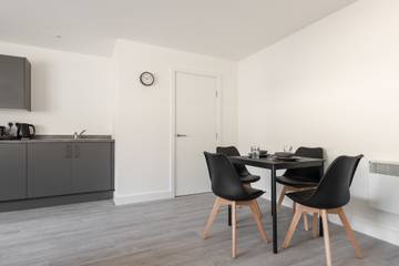 Apartment for 2 People in Bradford, West Yorkshire, Photo 3