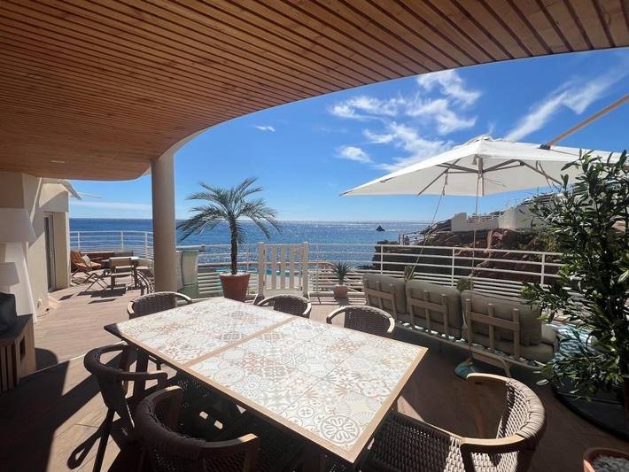 Apartamento de vacaciones para 10 personas, con jardín además de vistas y piscina - 1