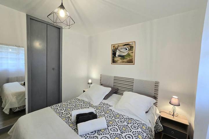 Gîte pour 8 personnes, avec jardin et terrasse à Villamblard - 3