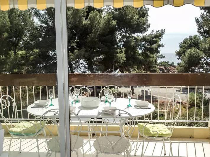 Gîte pour 6 personnes, avec Balcon et Terrasse dans Plage Du Capelan Bandol