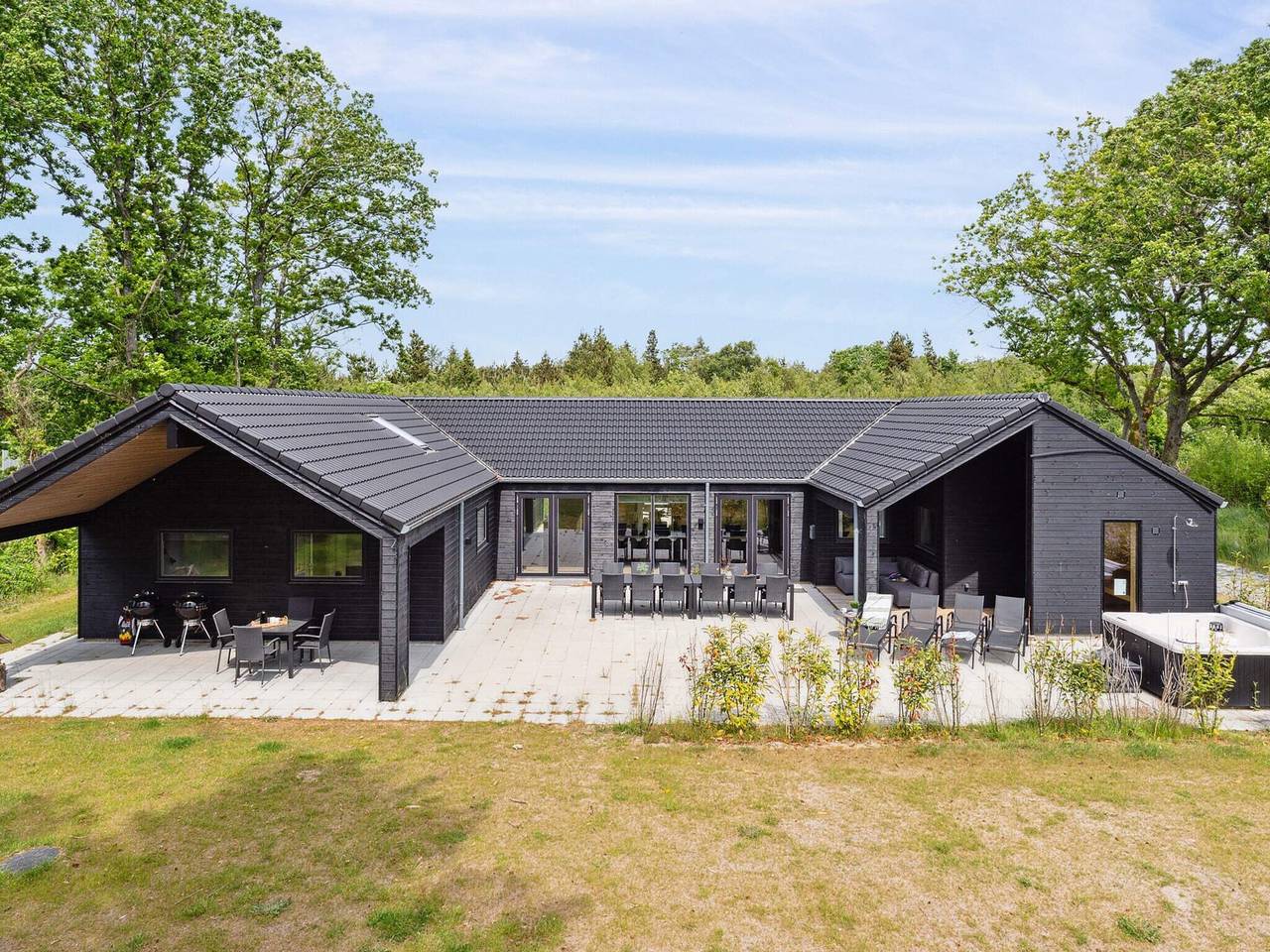 Geraumiges Refugium fur 20 in Henne, Filsø See