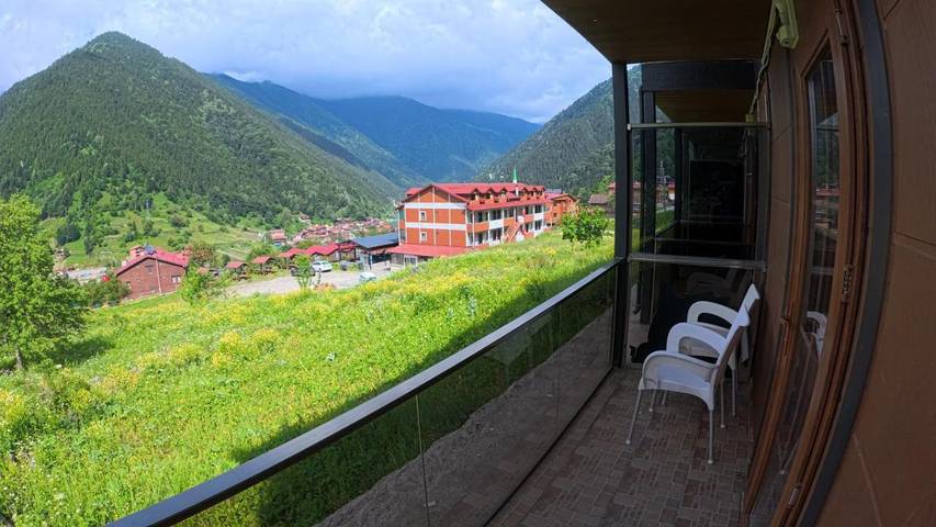 Appart’hôtel pour 6 personnes, avec jardin et vue - 1