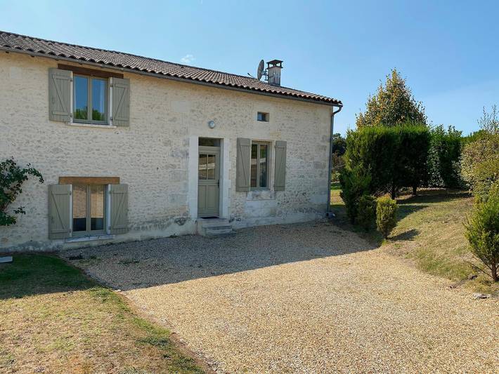 Villa in Frankreich mit privatem Pool in Chalais (Charente), Charente