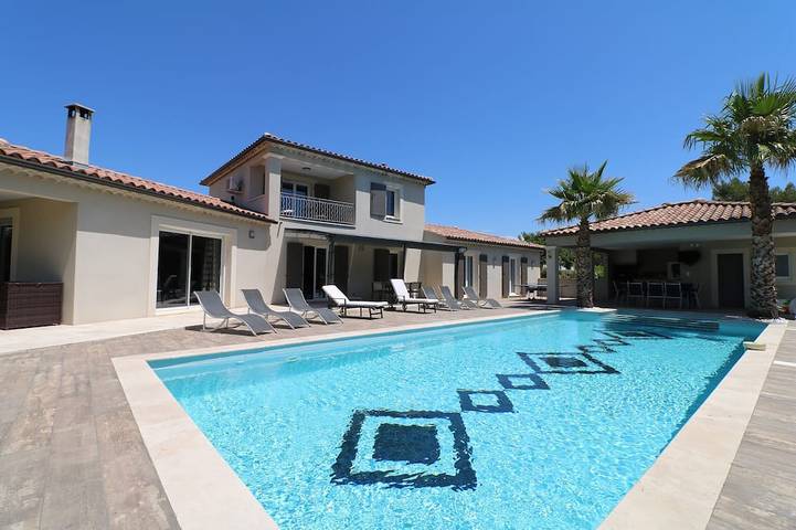 Casa de vacaciones para 9 personas, con jacuzzi y jardín - 1