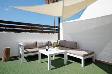 Apartment for 2 People in Mojones, Tías, Photo 2