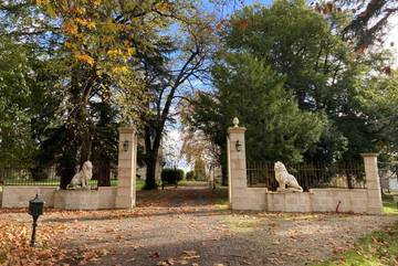 Gîte pour 2 personnes, avec vue et jardin à Clairac (Lot-et-Garonne)