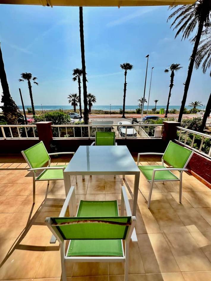 Chalet para 12 personas, con jardín además de vistas al mar y terraza, Se admiten mascotas en Provincia de Castellón - 4