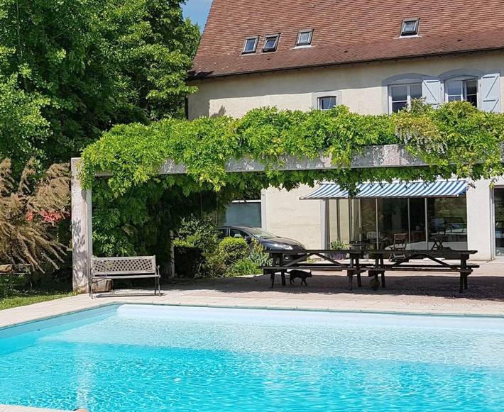 Chambre d’hôte pour 2 personnes, avec Terrasse et Jardin à Château-Chalon