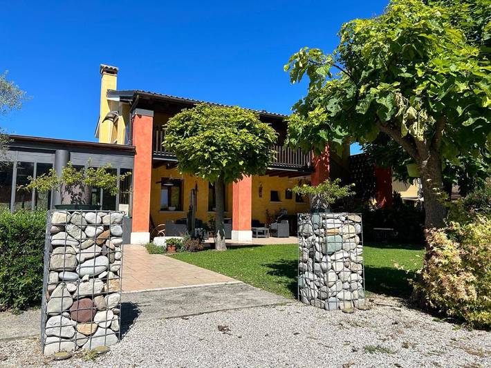 Location de vacances pour 3 personnes, avec piscine ainsi que vue et jardin, animaux acceptés à Valdobbiadene - 3