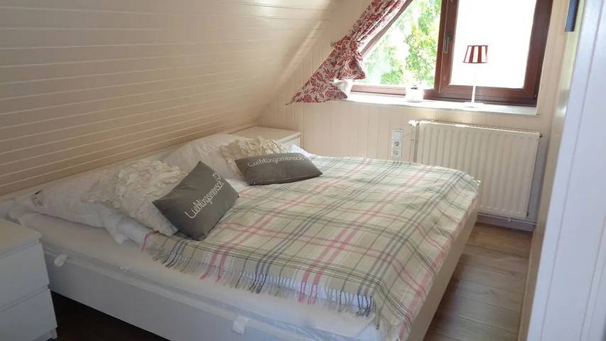 Ferienhaus für 3 Personen, mit Balkon und Garten in Pilsum - 4