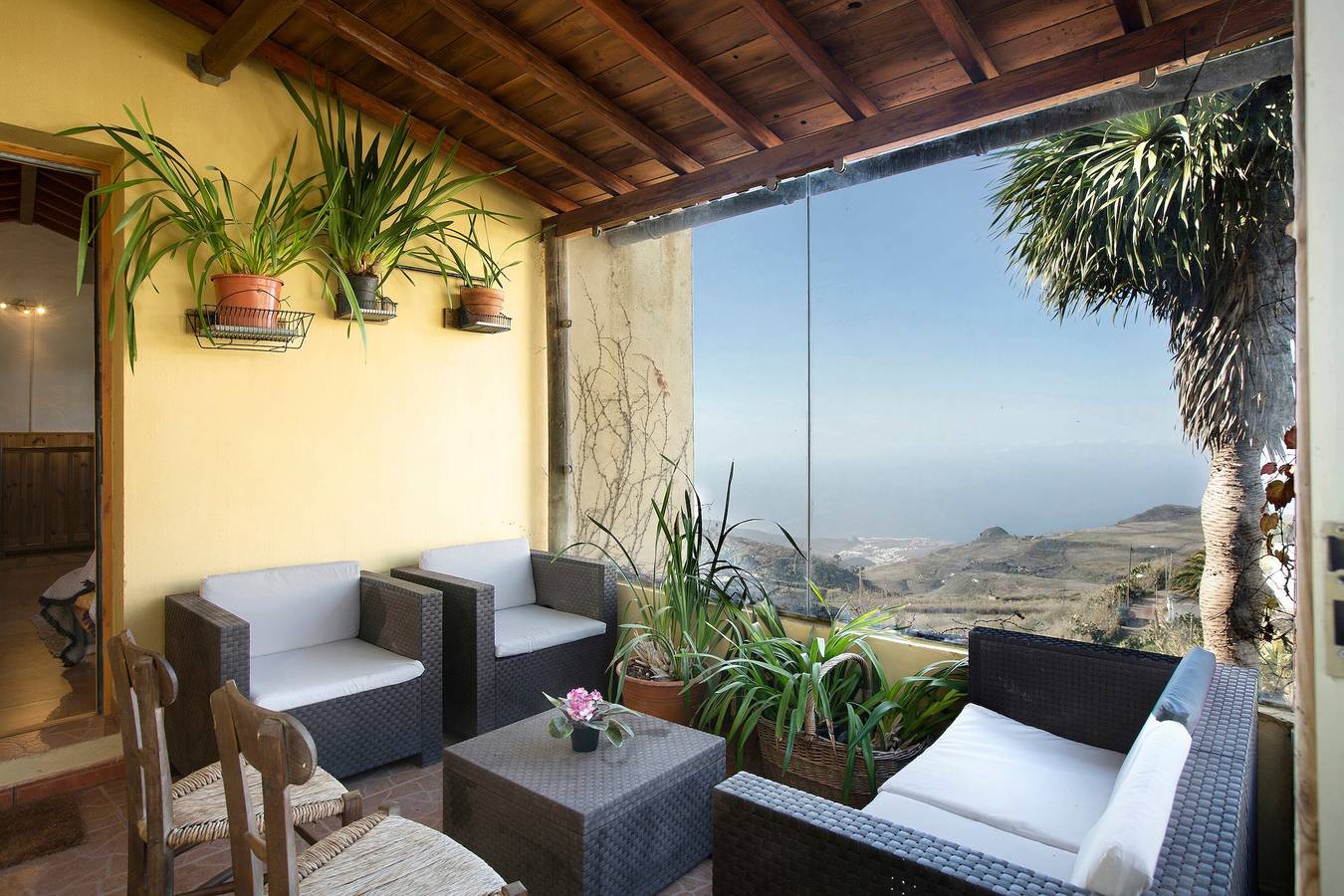 Ferienhaus Mirador de Domingo mit Bergblick, Meerblick, Terrassen und Garten in Gáldar, Gran Canaria Nord