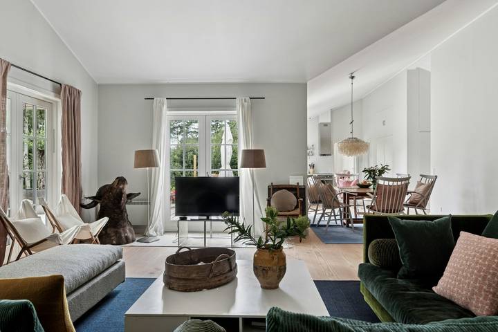 Ferieudlejning for 6 personer, med terrasse, børnevenlig i Tisvilde