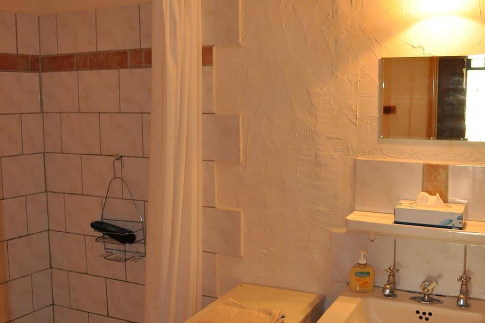 The Cathar Cottage, Pennautier - Encantadora y tradicional casa de pueblo in Pennautier, Región de Carcassonne