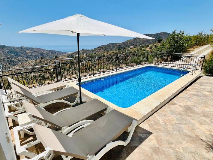 Chambre d’hôte pour 2 personnes, avec Balcon et Terrasse ainsi que Jardin et Piscine à Arenas - 2