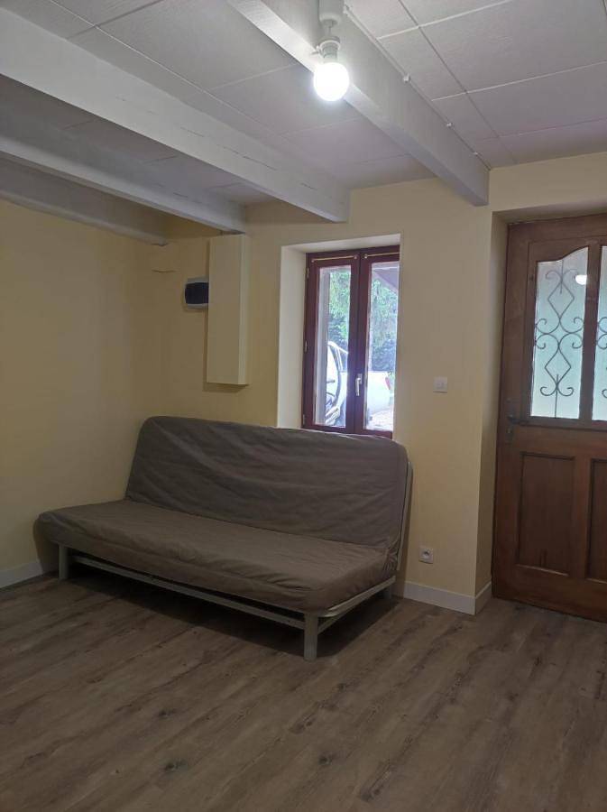 Location de vacances pour 2 personnes, avec vue et jardin à Bouchet - 4