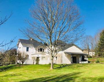 Gîte pour 2 personnes, avec piscine ainsi que jardin et vue à Saint-Brice-sur-Vienne