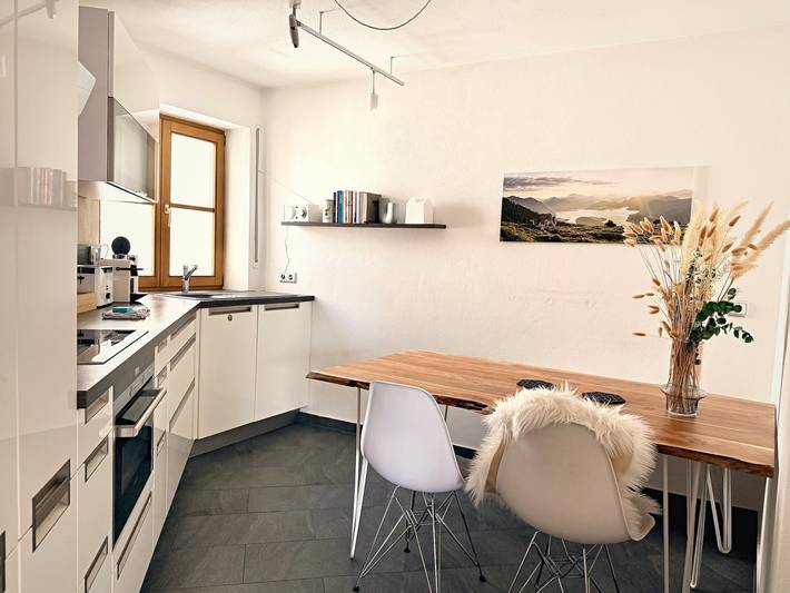 Hel lejlighed, Alpenbasis Penzberg: 2 Bedrooms, Balcony, Netflix, Parking, Work or Travel in Penzberg, Pfaffenwinkel