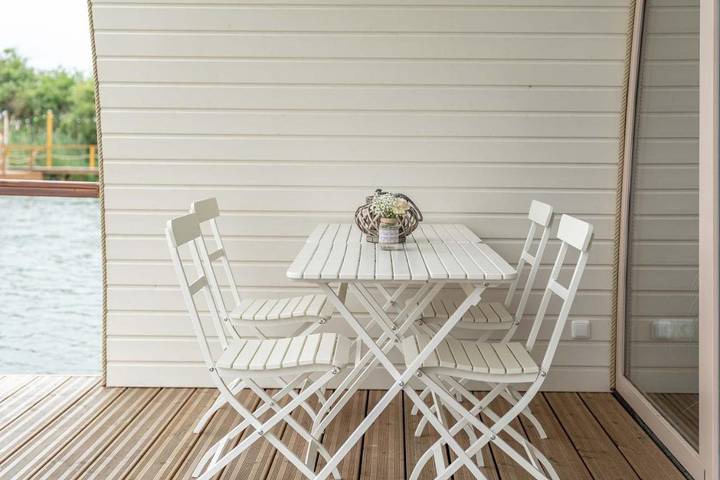 Ferienwohnung für 5 Personen, mit Terrasse und Garten sowie Sauna und Seeblick in Jerichow - 4