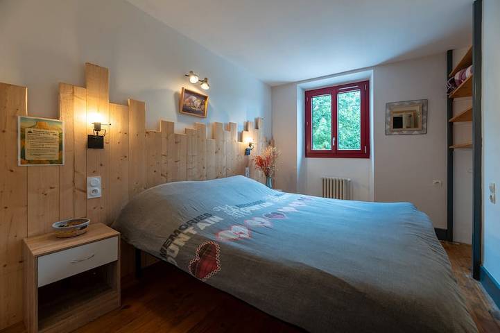 Gîte pour 2 personnes, avec jardin, animaux acceptés à Vassieux-en-Vercors