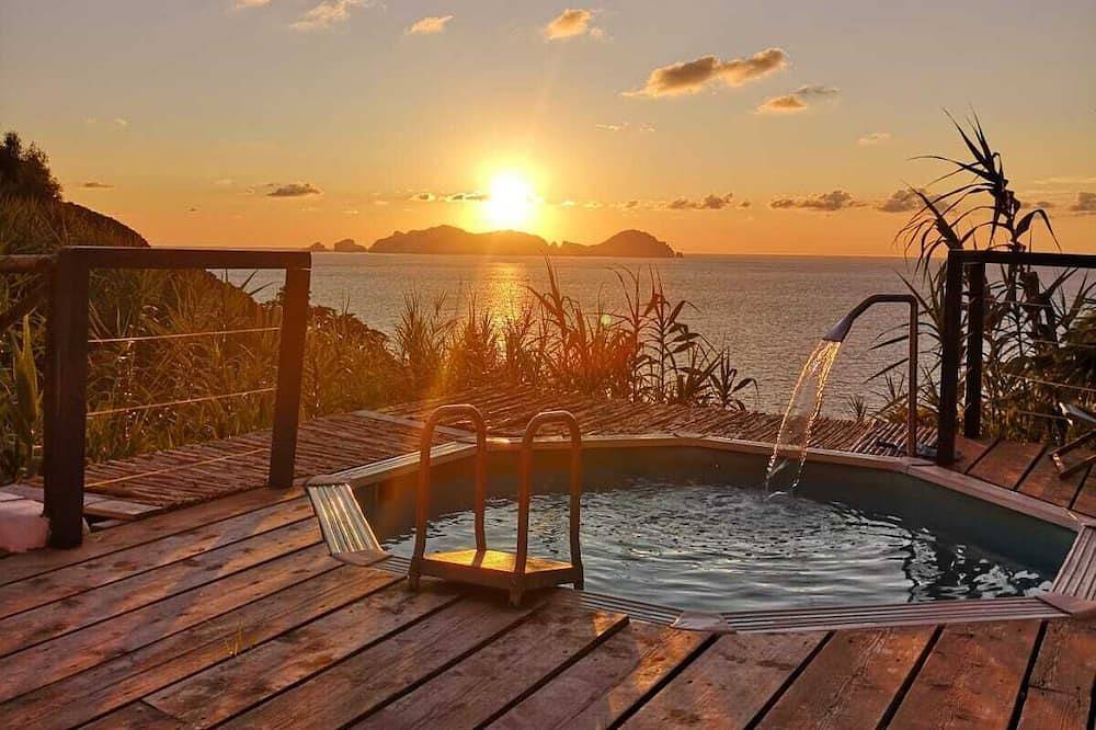 Exclusive Pool and Garden Villa Sunset Seaview in Ponza, Latium