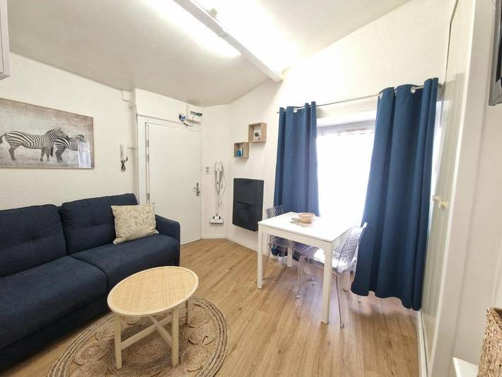 Gîte pour 2 personnes dans Office De Tourisme Et Des Congres De Clermont Ferrand - 2