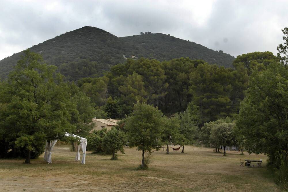 Appartement entier, Au coeur du Luberon in Lourmarin, Parc naturel régional du Luberon
