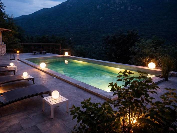 Maison d’hôte pour 3 personnes, avec vue ainsi que piscine et terrasse