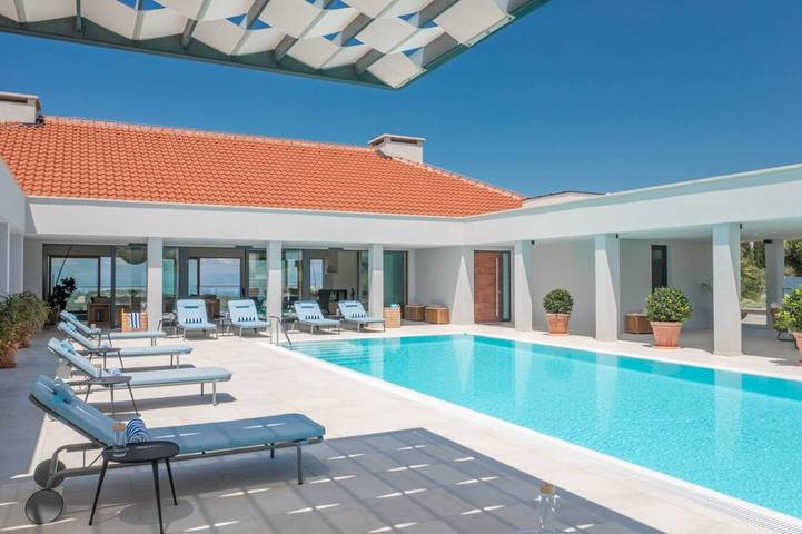 Villa pour 10 personnes, avec jacuzzi ainsi que jardin et sauna à Splitska