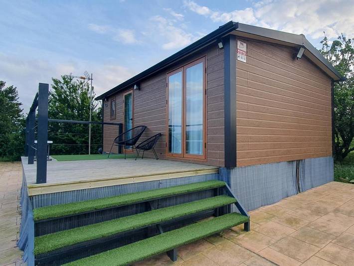 Apartamento de vacaciones para 4 personas, con vistas además de jardín y terraza, Se admiten mascotas en Cantabria