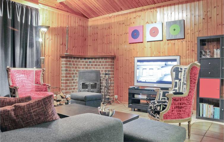 Location de vacances pour 8 personnes, avec jacuzzi et sauna ainsi que terrasse et jardin, animaux acceptés à Somme-Leuze - 4