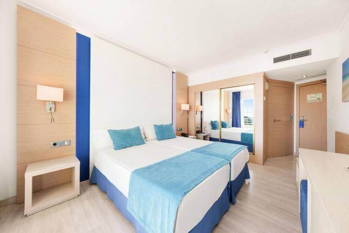 Hôtel pour 4 personnes, avec jardin et piscine ainsi que sauna et jacuzzi à Palmanova (Espagne) - 3