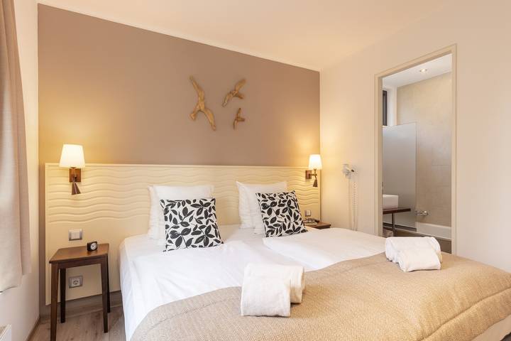 Cottage für 6 Personen, mit Pool und Terrasse sowie Garten in Bispingen - 4