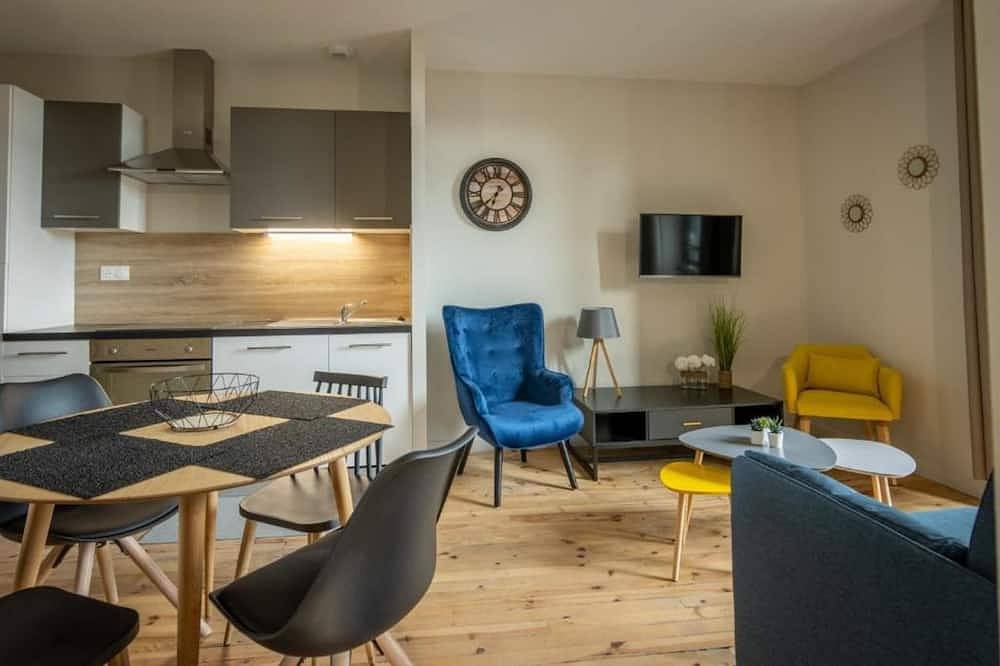 Entire apartment, 4-person air-conditioned apartment 1 bedroom + sofa bed Cliersou 103 in Châtel-Guyon, Riom region