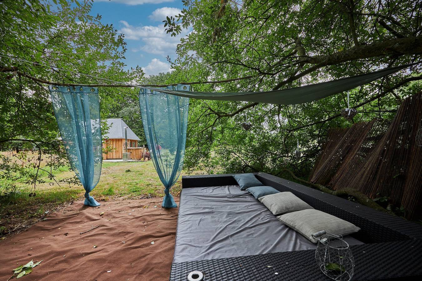 Cottage 'Le Chouette Insolite' met privé tuin & Nordic Bath, foto 9