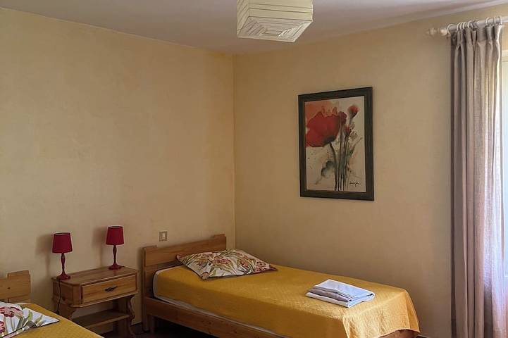 Location de vacances pour 8 personnes, avec jardin et jacuzzi, animaux acceptés à Anduze - 3