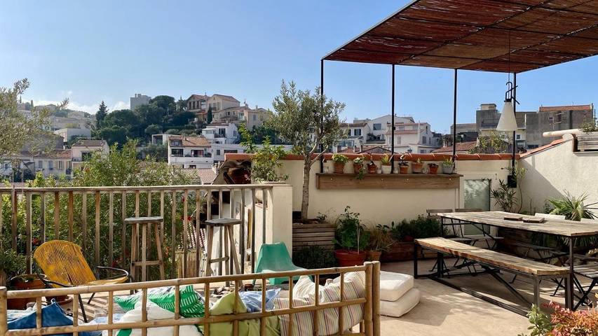 Ferienhaus für 9 Personen, mit Balkon und Whirlpool sowie Terrasse und Garten in Vauban