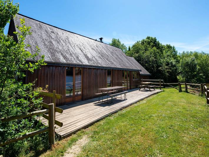 Location de vacances pour 7 personnes, avec Terrasse et Jardin dans Villepot