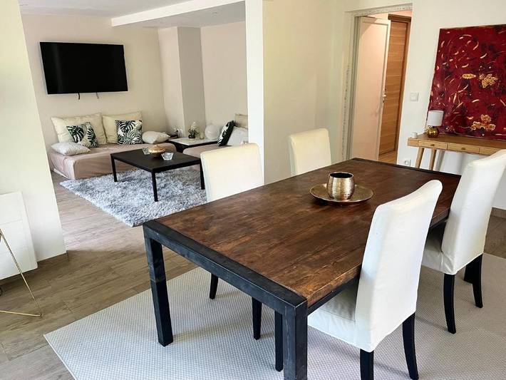 Gîte pour 4 personnes, avec jardin ainsi que terrasse et vue à Buc - 2