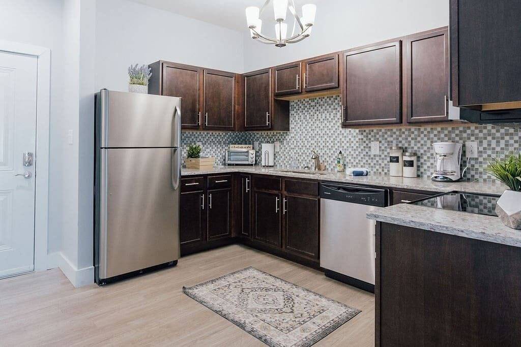 Ganze Wohnung, Sanctuary Co Loft in Downtown Johnson City in Johnson City, Blue Ridge Mountains