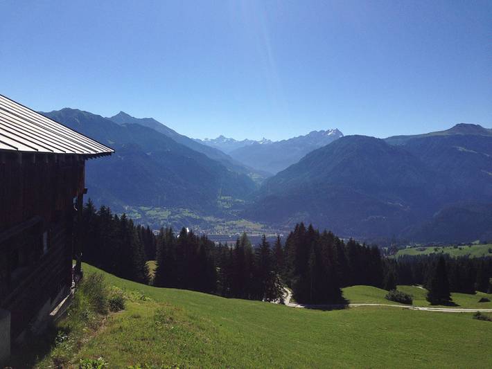 Geheel vakantieappartement, Maiensäss Plattas - 5 bed alpin hut in Sarn, Cazis