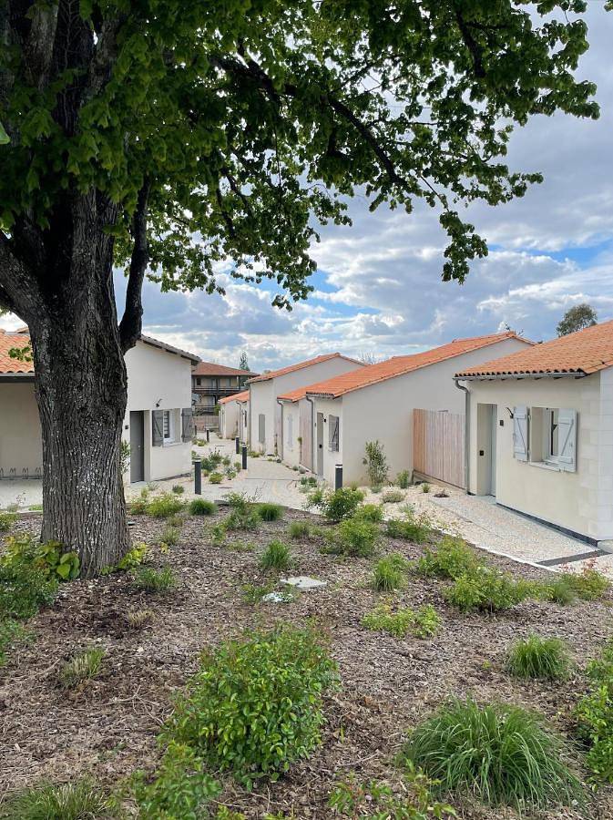 Gîte pour 4 personnes, avec vue et jardin dans Les Antilles de Jonzac - 4