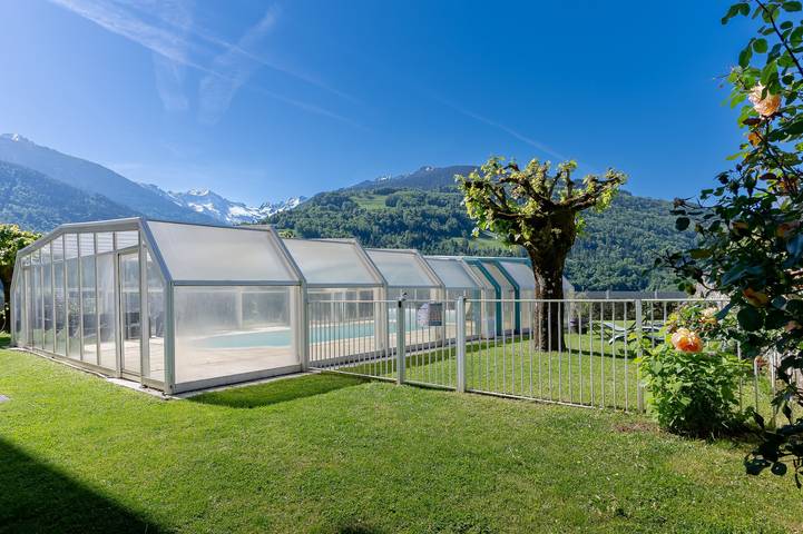 Villa pour 80 personnes, avec jardin, animaux acceptés en Savoie - 2