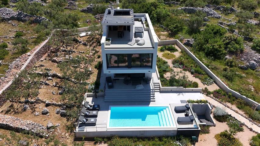 Villa für 6 Personen, mit Sauna und Garten sowie Pool auf Hvar