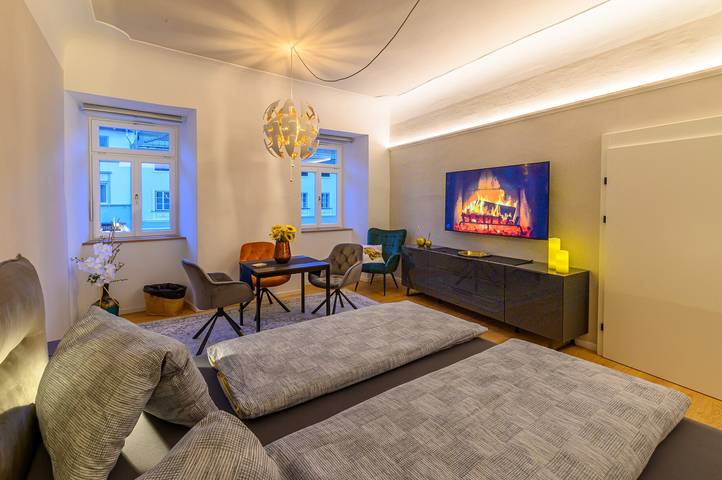 Entire apartment, Apartment "Gasthof Alte Post Top 1 Kadett Suite" in Gmünd, Carinthia in Hohe Tauern, Gmünd in Kärnten