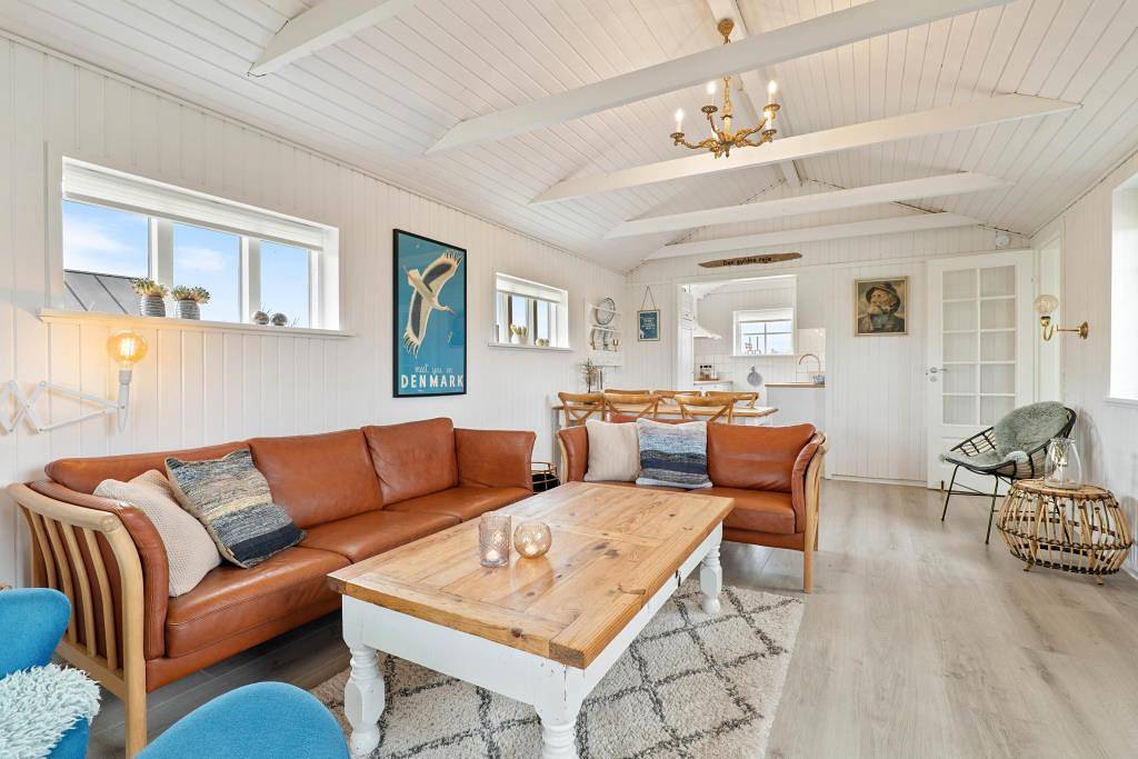 Well-maintained holiday home near beach with electric car charging point in Søndervig, Holmsland Klit