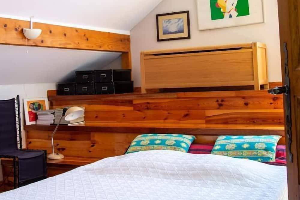 Gîte Les Combettes 2/3 persons in Ispagnac, Cevenas