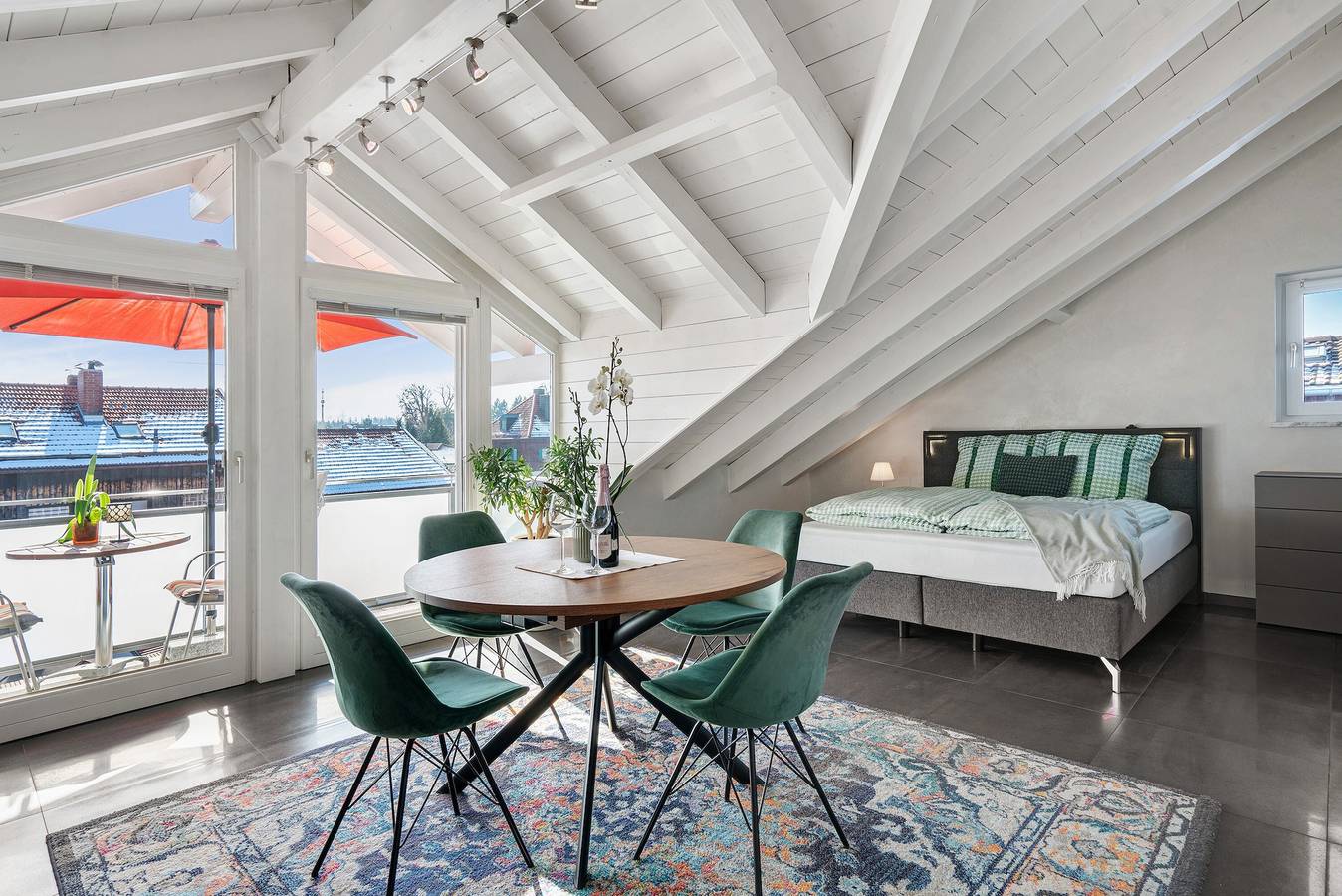 Ganzes Studio, Studio 'Hofolding' mit Balkon und Wi-Fi in Brunnthal, Oberbayern